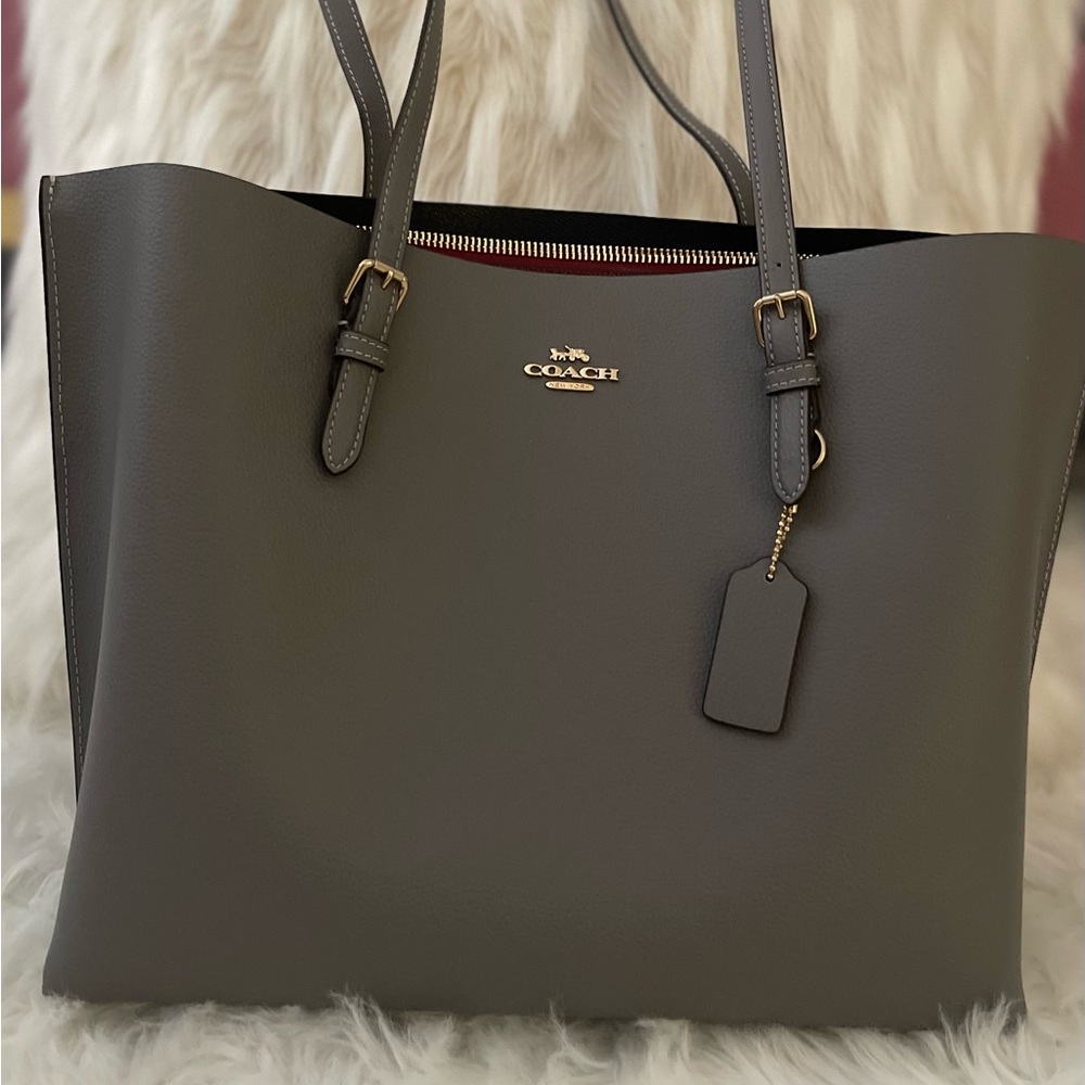 Coach Gray Tote Bag with Structured Design and Gold Hardware